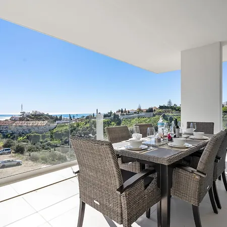 Appartement Vivi Homes - Casa Olivia - Sea View - Pool - Terrace
