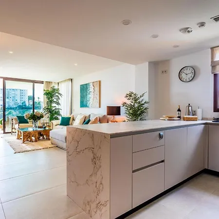 Vivi Homes - Casa Olivia - Sea View - Pool - Terrace * Fuengirola