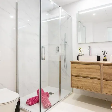 Vivi Homes - Casa Olivia - Sea View - Pool - Terrace Fuengirola